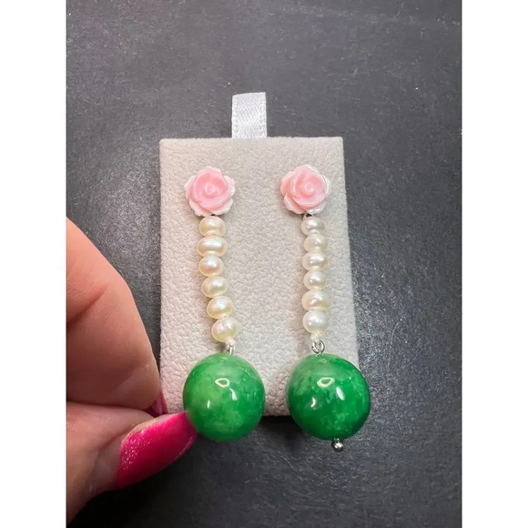 Green Jade flowers and pearl sterling silver earrings - Picture 2 of 11